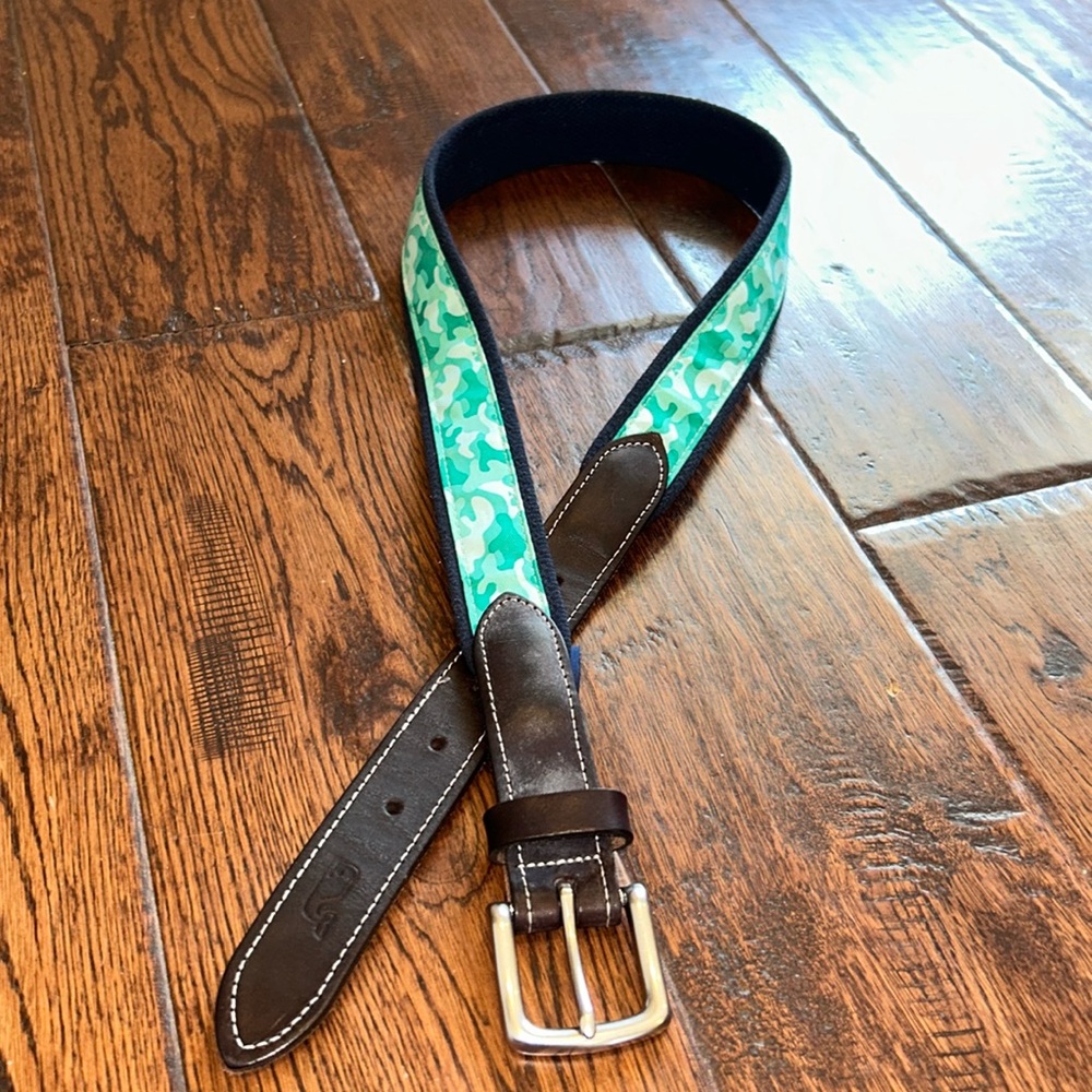 Vineyard Vines Belt size 34
